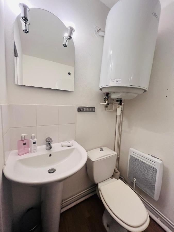 Studio Neuf Au Calme Proche Gare Maritime - 7 Min Apartment Нант Екстериор снимка